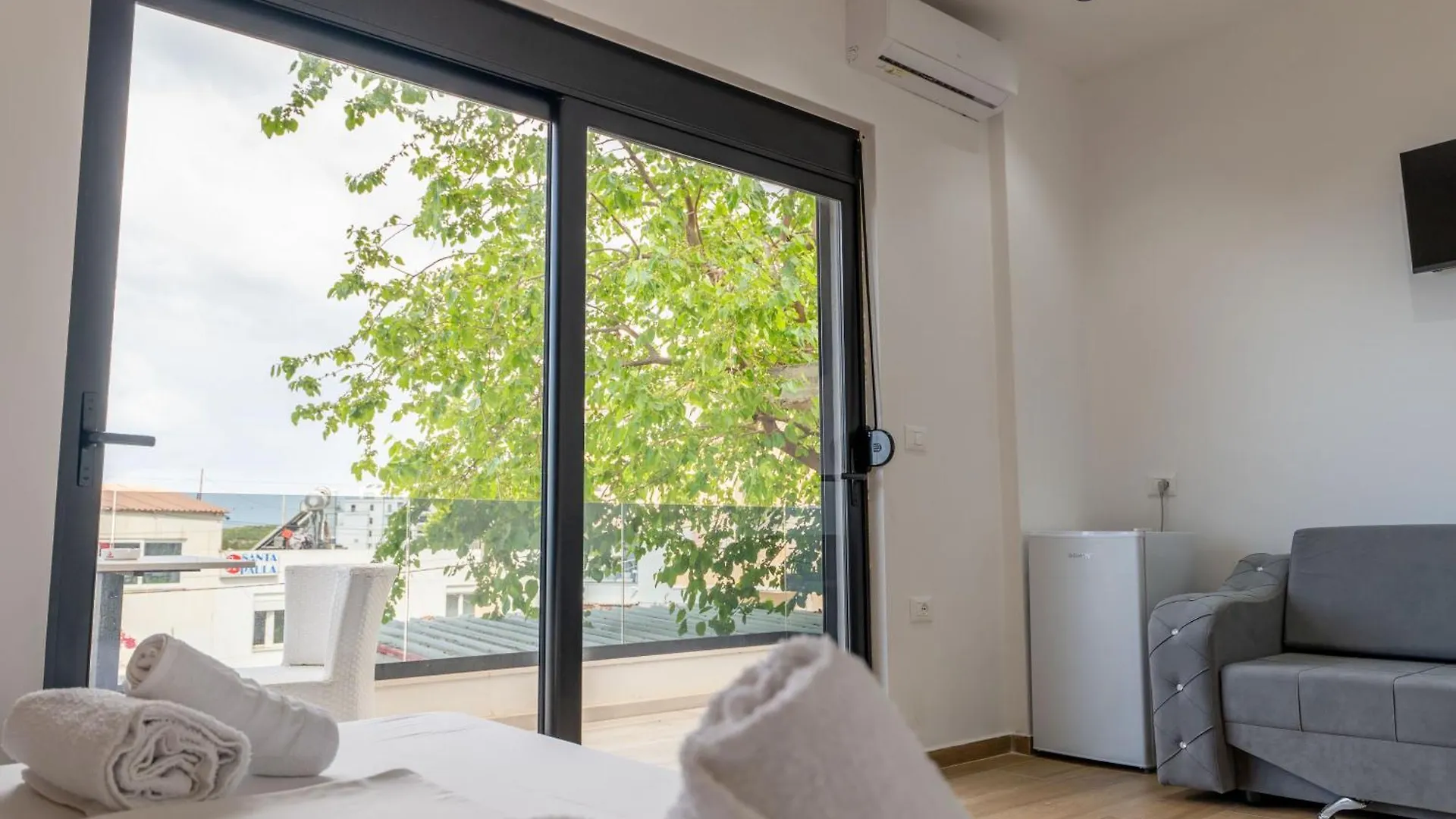 Appartement Golden Sun Rooms Sarandë